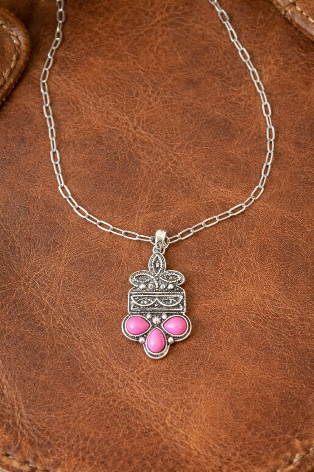 Boot stitch Necklace